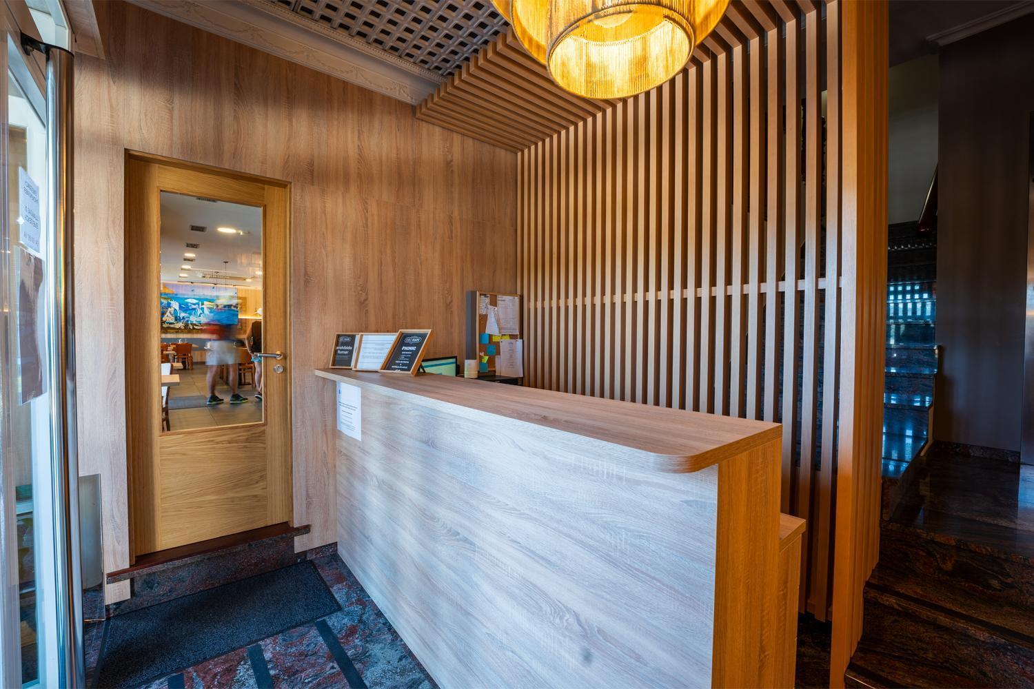 Hotel Restaurante Gbc Isape Arcade Kültér fotó